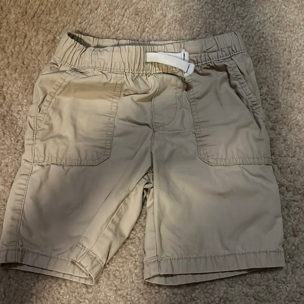 Carter’s 4T Tan shorts with functional drawstring waist